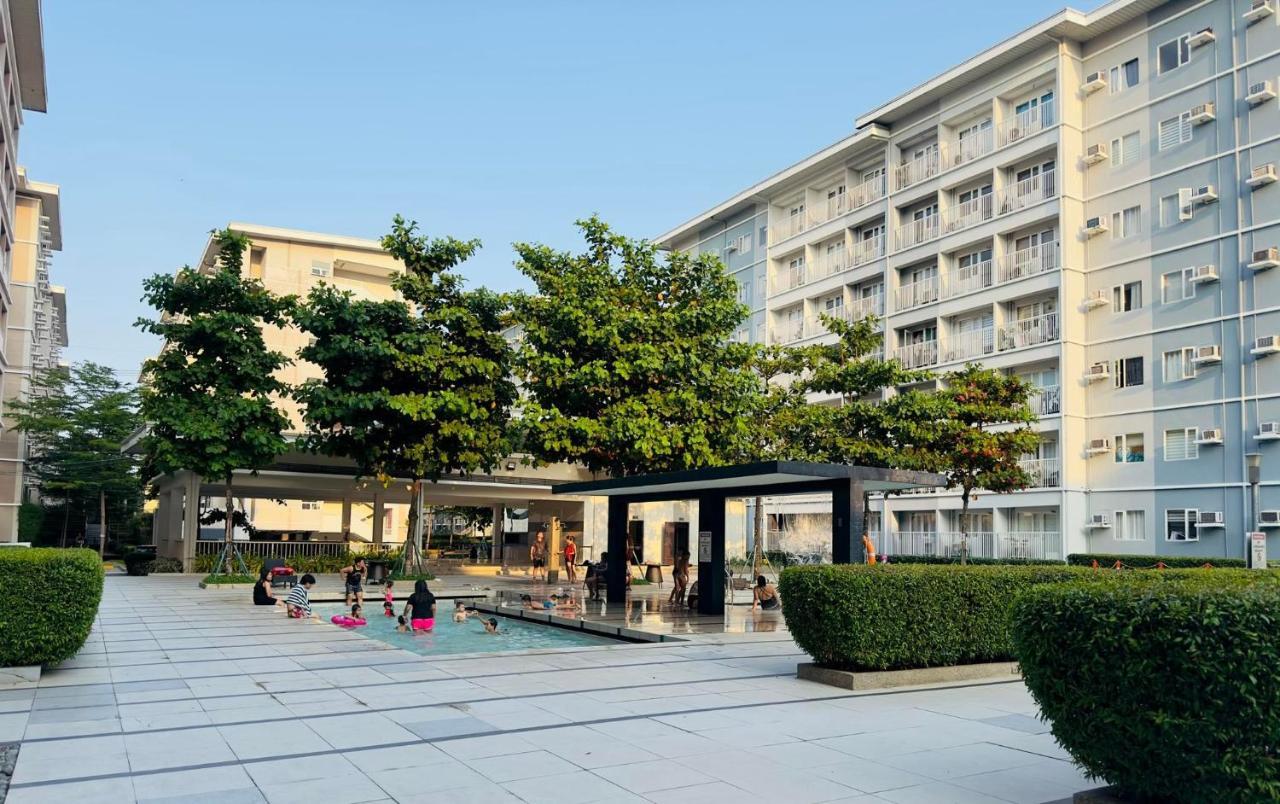 Trees Residences - Tower 11 1Br With Balcony Манила Экстерьер фото