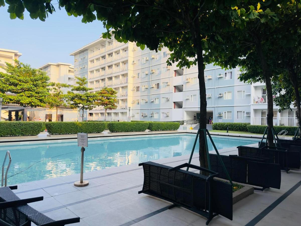 Trees Residences - Tower 11 1Br With Balcony Манила Экстерьер фото